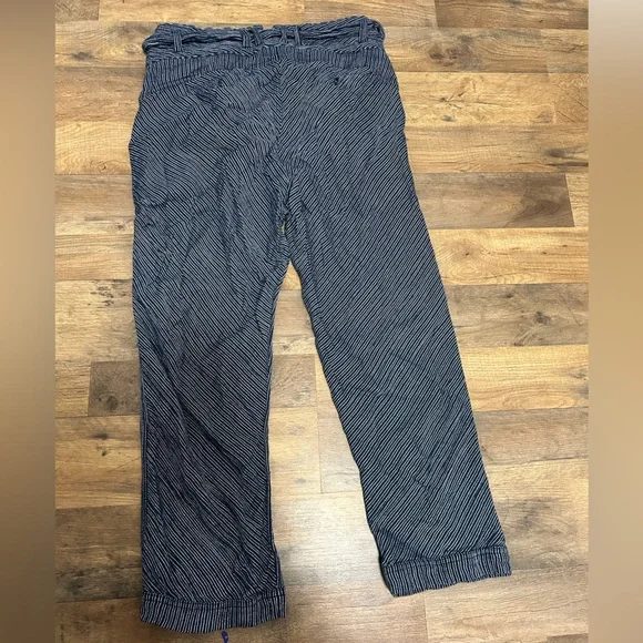 Free People Navy Striped Cropped Pants - Picture 5 of 6